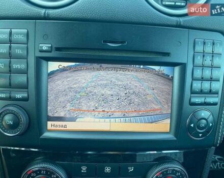 Черный Мерседес М-Класс, объемом двигателя 3.72 л и пробегом 80 тыс. км за 17999 $, фото 17 на Automoto.ua