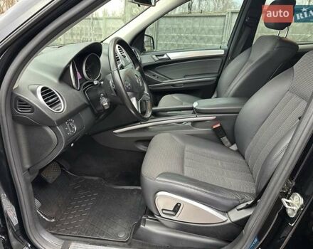 Чорний Мерседес М-Клас, об'ємом двигуна 3 л та пробігом 307 тис. км за 13800 $, фото 14 на Automoto.ua
