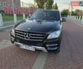 Черный Мерседес М-Класс, объемом двигателя 3.5 л и пробегом 291 тыс. км за 15800 $, фото 5 на Automoto.ua