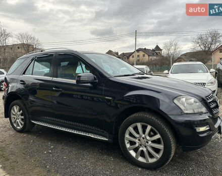 Черный Мерседес М-Класс, объемом двигателя 3 л и пробегом 139 тыс. км за 18900 $, фото 3 на Automoto.ua