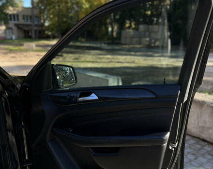 Черный Мерседес М-Класс, объемом двигателя 3 л и пробегом 260 тыс. км за 20500 $, фото 10 на Automoto.ua