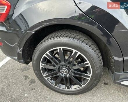 Черный Мерседес М-Класс, объемом двигателя 3.5 л и пробегом 128 тыс. км за 15200 $, фото 8 на Automoto.ua