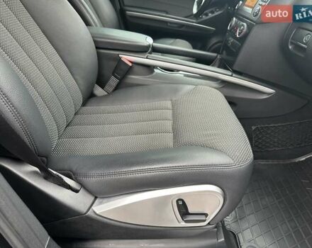 Чорний Мерседес М-Клас, об'ємом двигуна 3 л та пробігом 307 тис. км за 13800 $, фото 34 на Automoto.ua