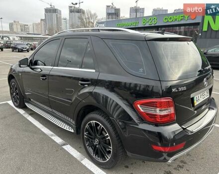 Черный Мерседес М-Класс, объемом двигателя 3.5 л и пробегом 128 тыс. км за 15200 $, фото 1 на Automoto.ua