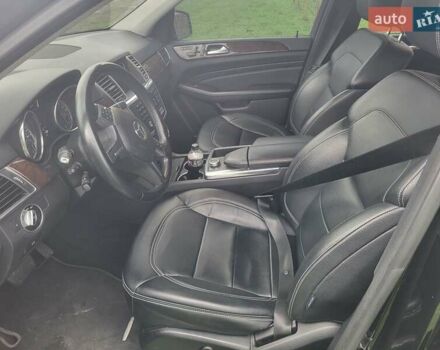 Чорний Мерседес М-Клас, об'ємом двигуна 2.99 л та пробігом 252 тис. км за 18500 $, фото 3 на Automoto.ua