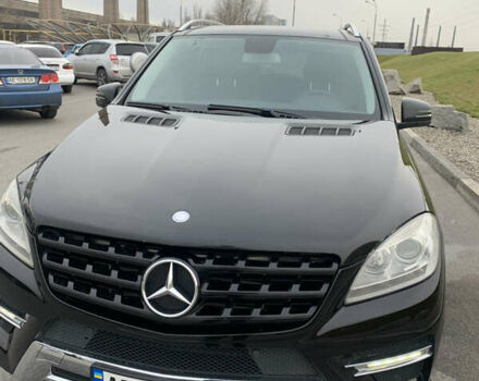 Чорний Мерседес М-Клас, об'ємом двигуна 3.5 л та пробігом 250 тис. км за 18500 $, фото 2 на Automoto.ua