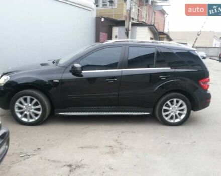 Черный Мерседес М-Класс, объемом двигателя 2.99 л и пробегом 222 тыс. км за 18500 $, фото 76 на Automoto.ua