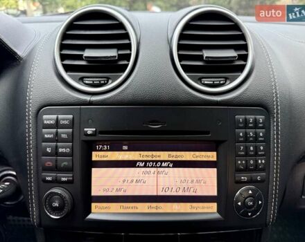 Чорний Мерседес М-Клас, об'ємом двигуна 3.5 л та пробігом 106 тис. км за 18800 $, фото 64 на Automoto.ua