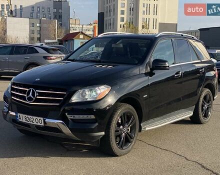 Черный Мерседес М-Класс, объемом двигателя 3 л и пробегом 145 тыс. км за 19990 $, фото 2 на Automoto.ua