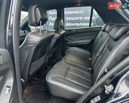 Черный Мерседес М-Класс, объемом двигателя 3 л и пробегом 139 тыс. км за 18900 $, фото 9 на Automoto.ua