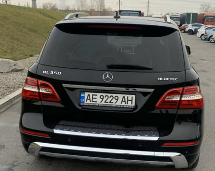 Чорний Мерседес М-Клас, об'ємом двигуна 3.5 л та пробігом 250 тис. км за 18500 $, фото 4 на Automoto.ua