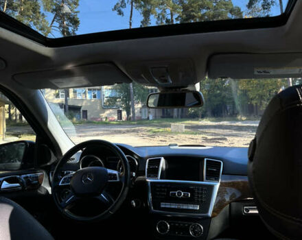 Черный Мерседес М-Класс, объемом двигателя 3 л и пробегом 260 тыс. км за 20500 $, фото 9 на Automoto.ua