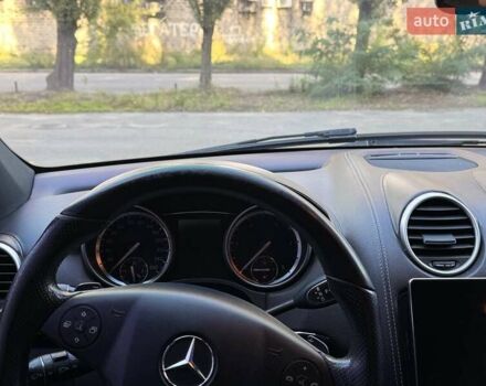 Черный Мерседес М-Класс, объемом двигателя 2.99 л и пробегом 222 тыс. км за 18500 $, фото 25 на Automoto.ua