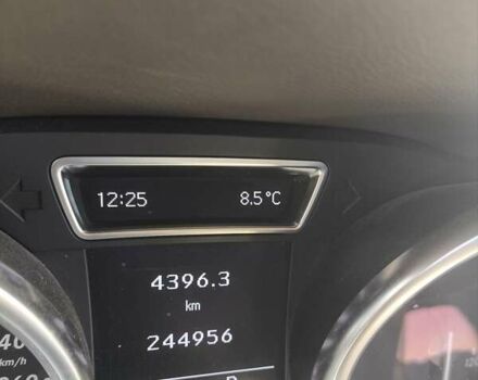 Черный Мерседес М-Класс, объемом двигателя 2.14 л и пробегом 245 тыс. км за 20000 $, фото 7 на Automoto.ua