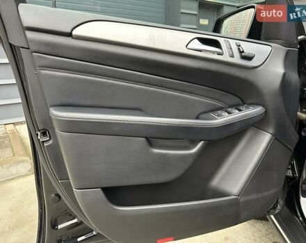 Чорний Мерседес М-Клас, об'ємом двигуна 2.2 л та пробігом 271 тис. км за 16450 $, фото 24 на Automoto.ua