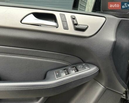 Чорний Мерседес М-Клас, об'ємом двигуна 2.2 л та пробігом 271 тис. км за 16450 $, фото 25 на Automoto.ua