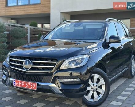 Черный Мерседес М-Класс, объемом двигателя 3 л и пробегом 181 тыс. км за 22900 $, фото 4 на Automoto.ua