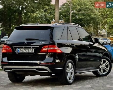Чорний Мерседес М-Клас, об'ємом двигуна 2.99 л та пробігом 160 тис. км за 16999 $, фото 26 на Automoto.ua