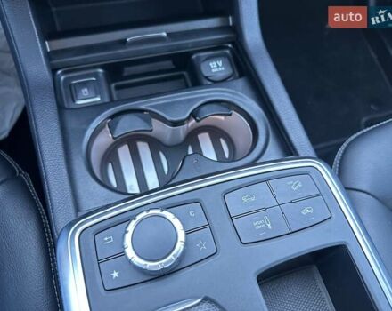 Черный Мерседес М-Класс, объемом двигателя 3 л и пробегом 181 тыс. км за 22900 $, фото 37 на Automoto.ua