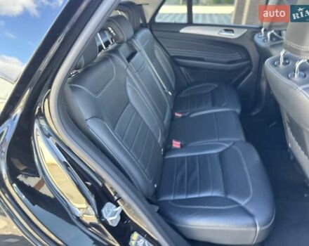 Черный Мерседес М-Класс, объемом двигателя 3 л и пробегом 181 тыс. км за 22900 $, фото 27 на Automoto.ua