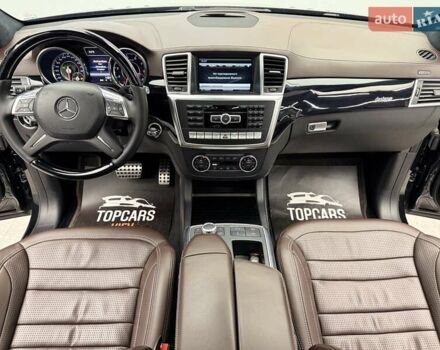 Черный Мерседес М-Класс, объемом двигателя 5.46 л и пробегом 119 тыс. км за 32990 $, фото 45 на Automoto.ua