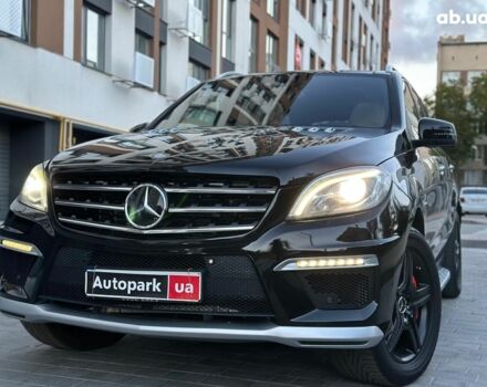 Мерседес М-Класс 2012 в Виннице на Automoto.ua Черный Мерседес М-Класс, объемом двигателя 5.5 л и пробегом 179 тыс. км за 17990 $, фото 2 на Automoto.ua