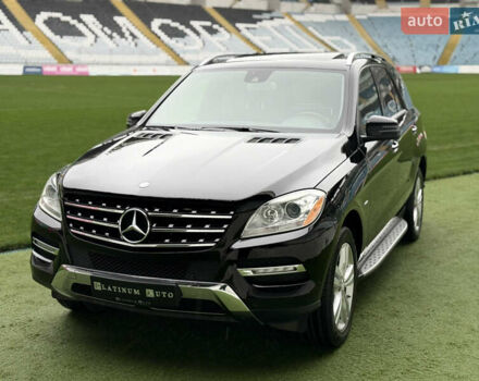 Черный Мерседес М-Класс, объемом двигателя 3.5 л и пробегом 142 тыс. км за 17500 $, фото 8 на Automoto.ua