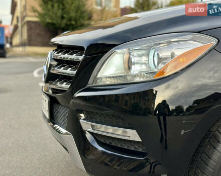 Черный Мерседес М-Класс, объемом двигателя 2.99 л и пробегом 226 тыс. км за 20499 $, фото 16 на Automoto.ua