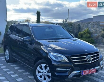 Черный Мерседес М-Класс, объемом двигателя 3 л и пробегом 181 тыс. км за 22900 $, фото 6 на Automoto.ua