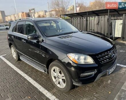 Черный Мерседес М-Класс, объемом двигателя 2.99 л и пробегом 240 тыс. км за 21900 $, фото 2 на Automoto.ua