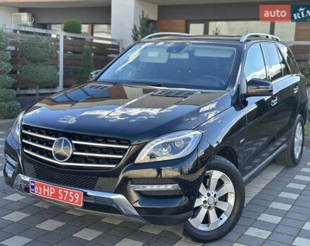 Черный Мерседес М-Класс, объемом двигателя 3 л и пробегом 181 тыс. км за 22900 $, фото 2 на Automoto.ua