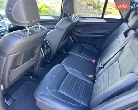 Черный Мерседес М-Класс, объемом двигателя 3 л и пробегом 181 тыс. км за 22900 $, фото 20 на Automoto.ua