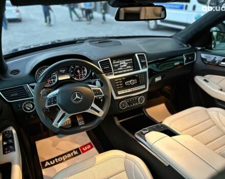 Мерседес М-Класс 2012 в Виннице на Automoto.ua Черный Мерседес М-Класс, объемом двигателя 5.5 л и пробегом 179 тыс. км за 17990 $, фото 37 на Automoto.ua
