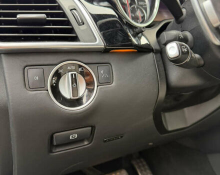 Черный Мерседес М-Класс, объемом двигателя 5.5 л и пробегом 179 тыс. км за 24500 $, фото 15 на Automoto.ua