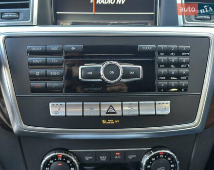 Чорний Мерседес М-Клас, об'ємом двигуна 2.99 л та пробігом 211 тис. км за 25000 $, фото 19 на Automoto.ua