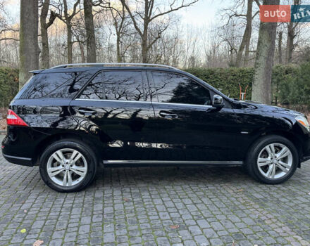 Черный Мерседес М-Класс, объемом двигателя 3 л и пробегом 274 тыс. км за 19700 $, фото 5 на Automoto.ua