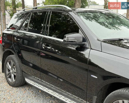 Мерседес М-Класс 2012 в Стрые на Automoto.ua Черный Мерседес М-Класс, объемом двигателя 2.99 л и пробегом 170 тыс. км за 18900 $, фото 18 на Automoto.ua