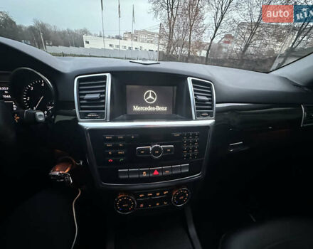 Чорний Мерседес М-Клас, об'ємом двигуна 2.14 л та пробігом 220 тис. км за 18500 $, фото 13 на Automoto.ua