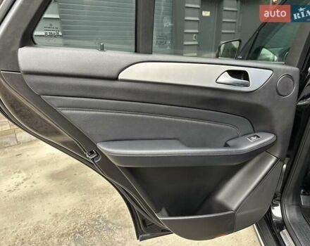 Чорний Мерседес М-Клас, об'ємом двигуна 2.2 л та пробігом 271 тис. км за 16450 $, фото 33 на Automoto.ua