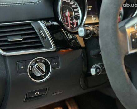 Мерседес М-Класс 2012 в Виннице на Automoto.ua Черный Мерседес М-Класс, объемом двигателя 5.5 л и пробегом 179 тыс. км за 17990 $, фото 23 на Automoto.ua