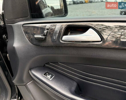 Мерседес М-Класс 2012 в Стрые на Automoto.ua Черный Мерседес М-Класс, объемом двигателя 2.99 л и пробегом 170 тыс. км за 18900 $, фото 46 на Automoto.ua