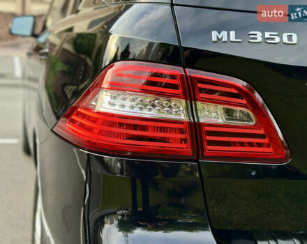 Черный Мерседес М-Класс, объемом двигателя 2.99 л и пробегом 226 тыс. км за 20499 $, фото 21 на Automoto.ua