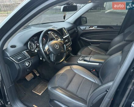 Чорний Мерседес М-Клас, об'ємом двигуна 2.14 л та пробігом 220 тис. км за 18500 $, фото 11 на Automoto.ua