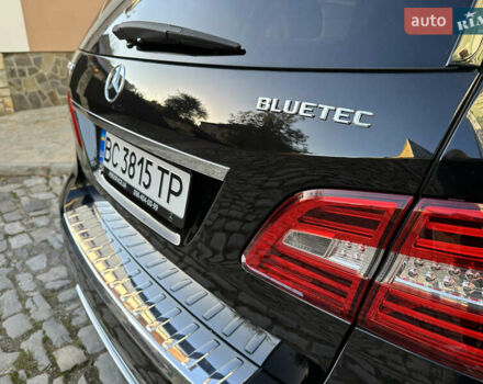 Черный Мерседес М-Класс, объемом двигателя 2.14 л и пробегом 247 тыс. км за 20500 $, фото 18 на Automoto.ua