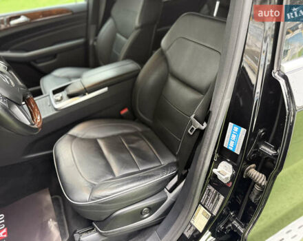 Черный Мерседес М-Класс, объемом двигателя 3.5 л и пробегом 142 тыс. км за 17500 $, фото 33 на Automoto.ua