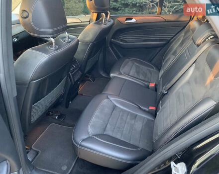 Чорний Мерседес М-Клас, об'ємом двигуна 2.99 л та пробігом 286 тис. км за 21500 $, фото 10 на Automoto.ua