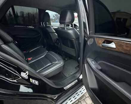 Черный Мерседес М-Класс, объемом двигателя 3.5 л и пробегом 203 тыс. км за 18500 $, фото 12 на Automoto.ua