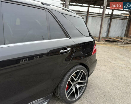 Черный Мерседес М-Класс, объемом двигателя 5.5 л и пробегом 179 тыс. км за 24500 $, фото 5 на Automoto.ua