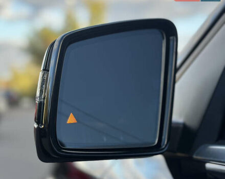 Чорний Мерседес М-Клас, об'ємом двигуна 2.99 л та пробігом 211 тис. км за 25000 $, фото 6 на Automoto.ua