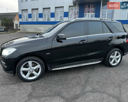 Чорний Мерседес М-Клас, об'ємом двигуна 2.14 л та пробігом 220 тис. км за 18500 $, фото 3 на Automoto.ua